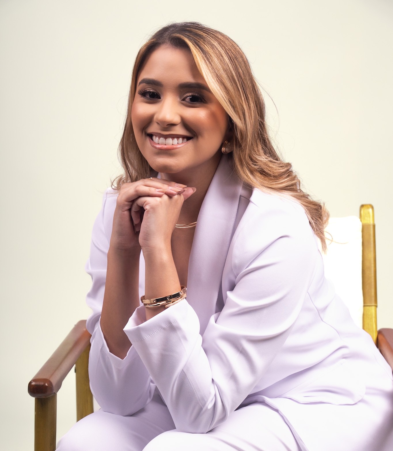 Dra. Júlia Lima
